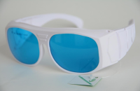 激光防護(hù)鏡的鏡片顏色可以隨意選擇嗎？